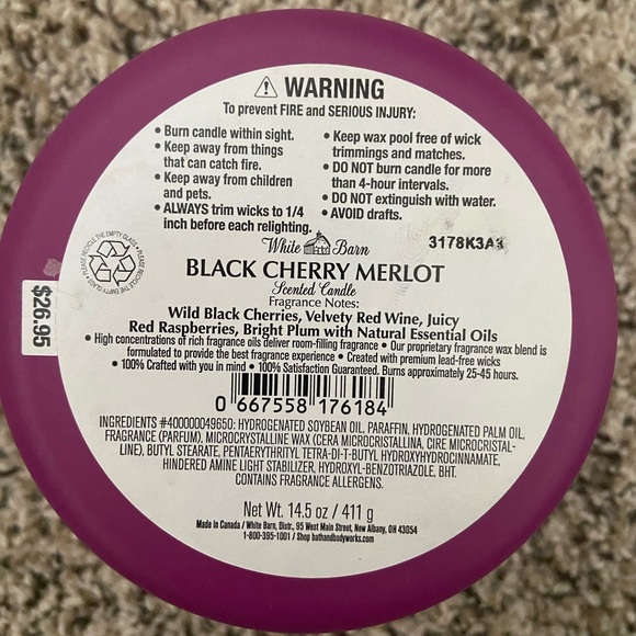 White Barn Black Cherry Merlot Candle - Picture 2 of 4